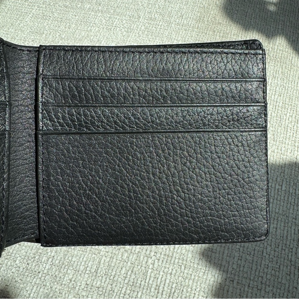 Bi-Fold Authentic Crocodile Leather Wallet - Picture 6 of 11
